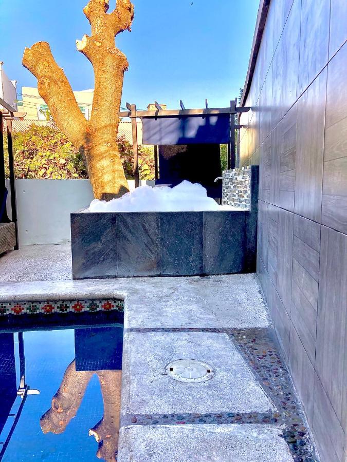 דירות Loft Arte Y Diseno, Terraza, Asador, 3 Pantallas "Cuernavaca Somos El Unico Airbn Que Te Ofrece 2 Exclusivos Jacuzzis Profesionales Con Agua Caliente Y Sistema De Hidromasaje, Tipo Spa" Fraccionamiento Vigilancia 24 Horas מראה חיצוני תמונה