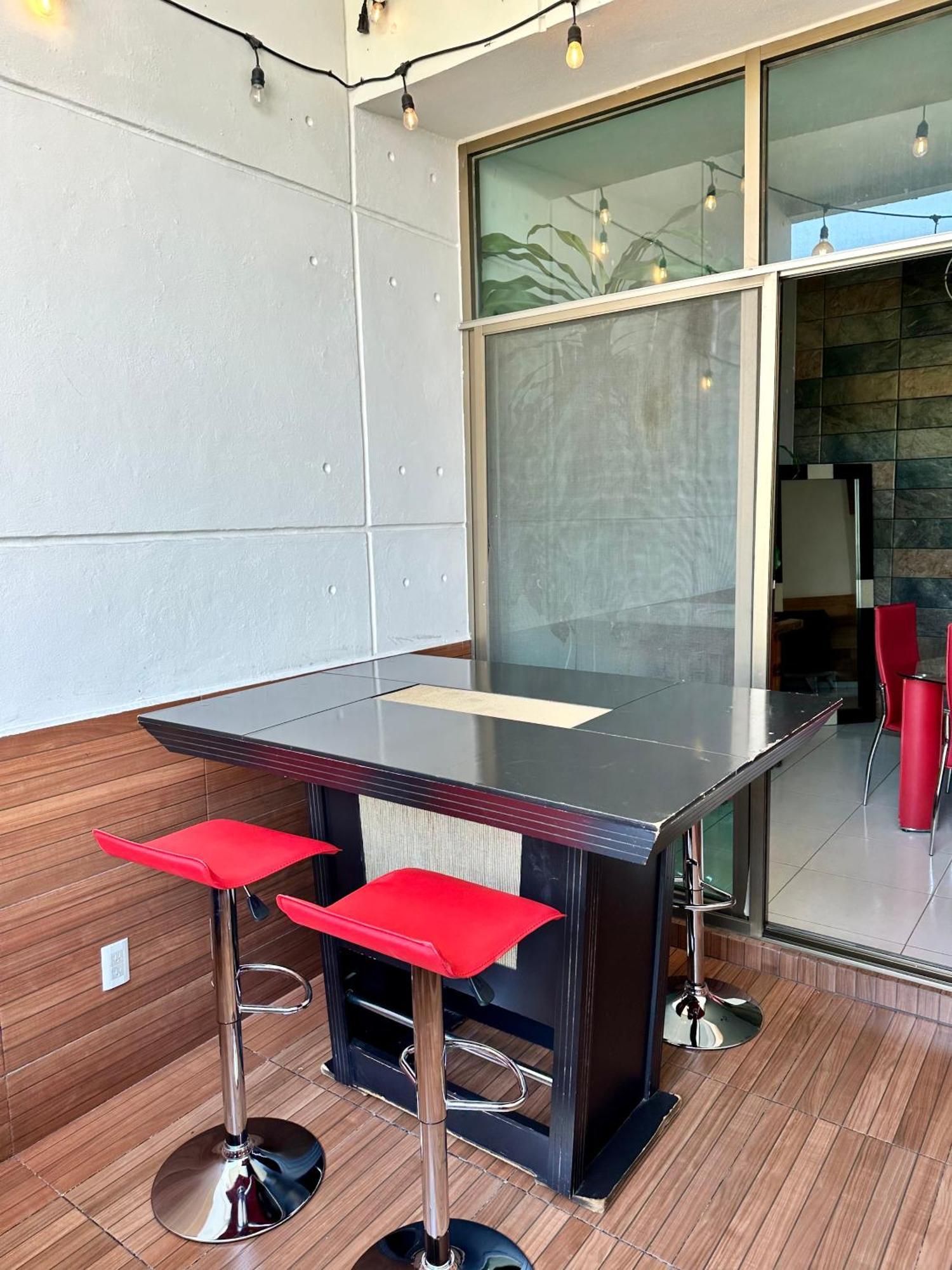 דירות Loft Arte Y Diseno, Terraza, Asador, 3 Pantallas "Cuernavaca Somos El Unico Airbn Que Te Ofrece 2 Exclusivos Jacuzzis Profesionales Con Agua Caliente Y Sistema De Hidromasaje, Tipo Spa" Fraccionamiento Vigilancia 24 Horas מראה חיצוני תמונה