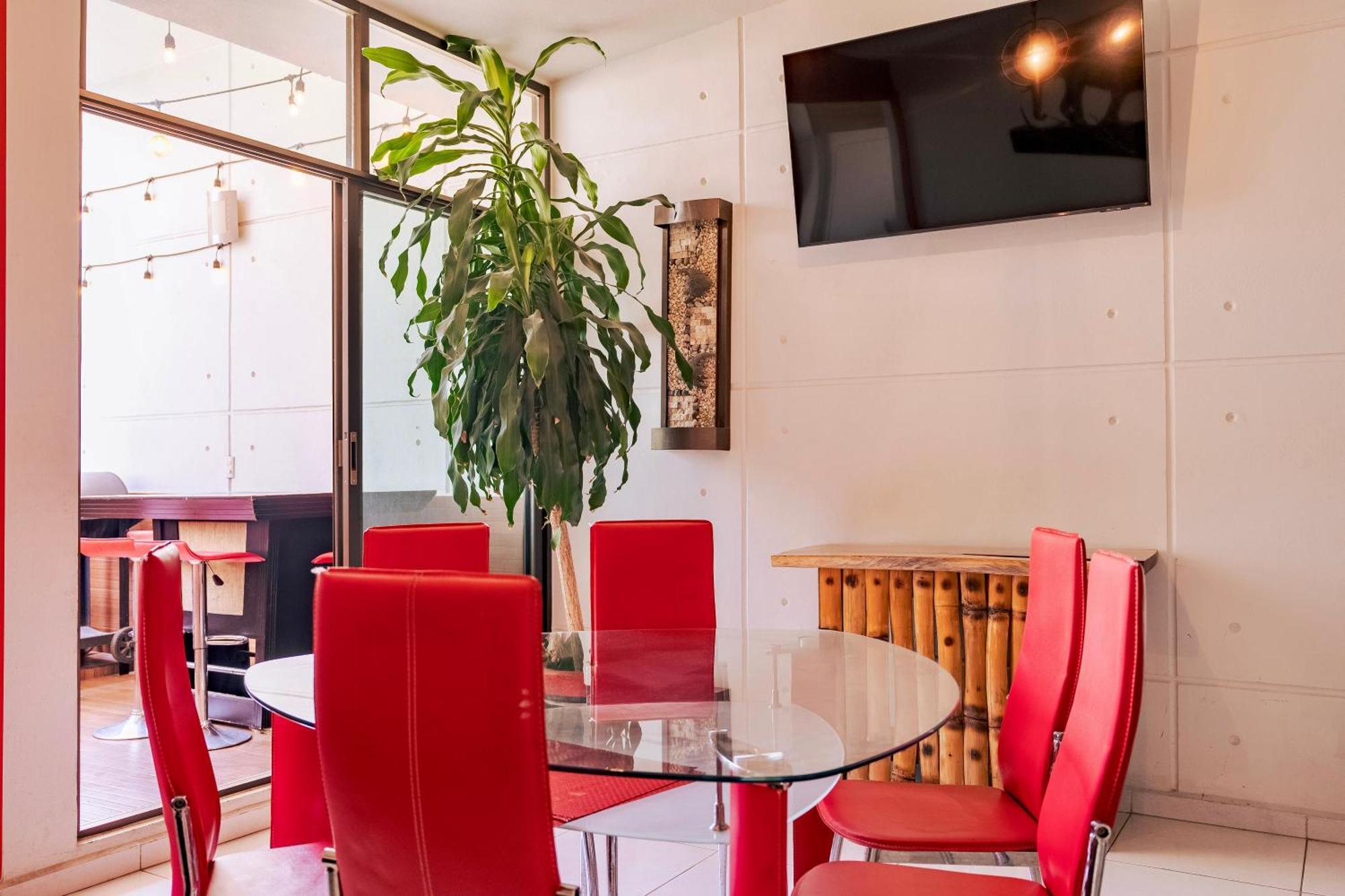 Loft Arte Y Diseno Alberca Climatizada, Amenidades Y Lujo, Terraza Privada Con Asador De Carbon, Cuernavaca Somos Los Unicos Que Te Ofrecemos Para Tu Uso Personal Y Exclusivo 2 Jacuzzis Con Agua Caliente Y Sistema De Hidromasaje Tipo Spa מראה חיצוני תמונה